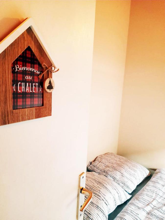 Séjour chez l'habitant Jolie -appart Partagé- Centre - 5 Min Gare&lac - Gratuit- Wifi, Petit Dej, Serviettes, Velos