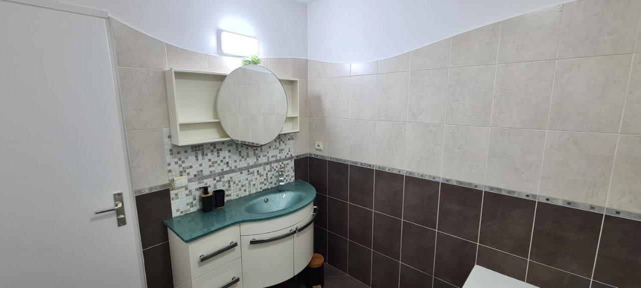 Bel En Rez-de-jardin Appartement