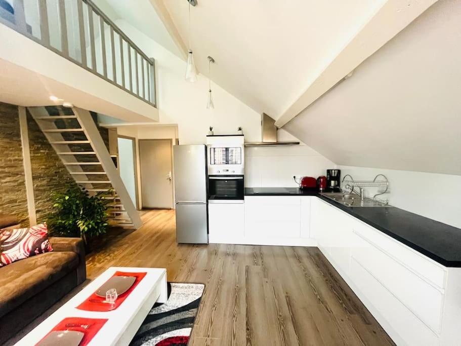 Le Red Loft A 5min Du Centre-ville Avec Parking Privatif Gratuit *