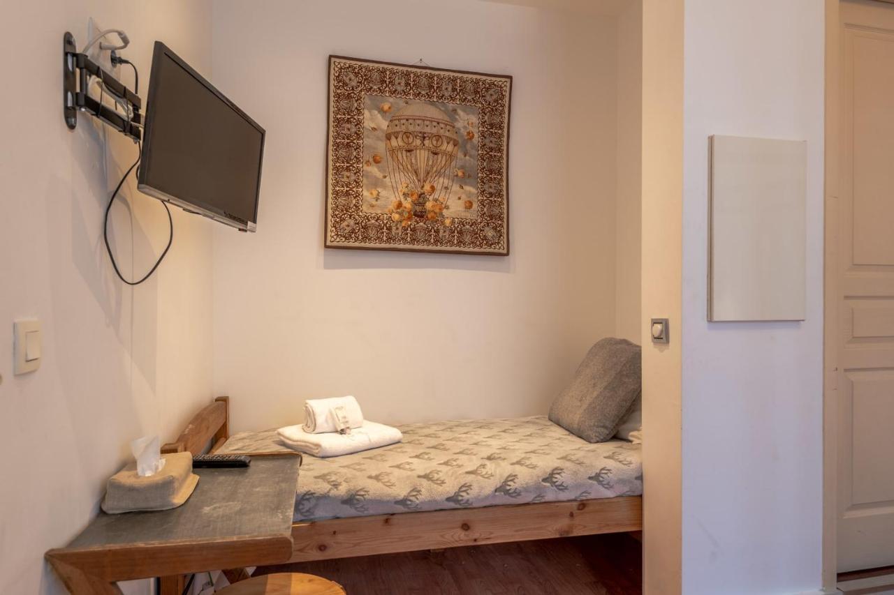 Havre Urbain Furnished Flat