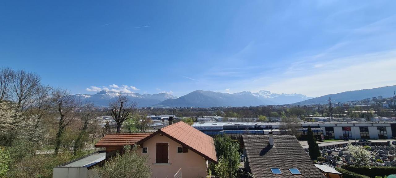 Bel En Rez-de-jardin Appartement *
