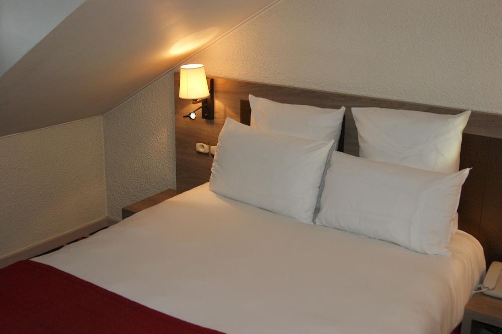 Mercure Centre Hotel 4*