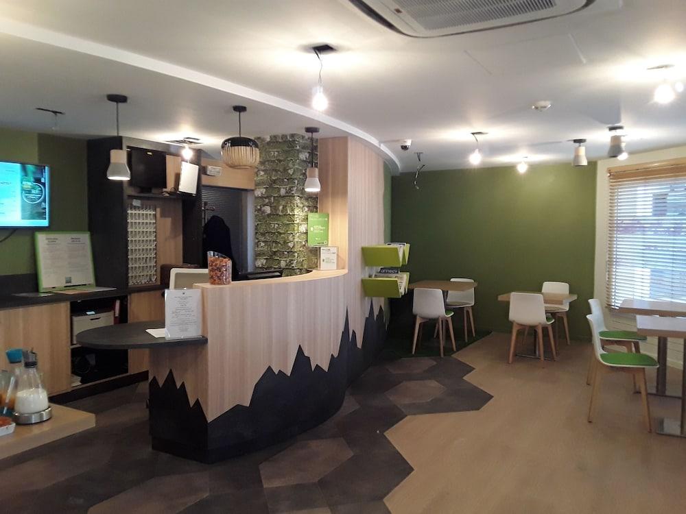 Ibis Styles Centre Gare Hotel 3*