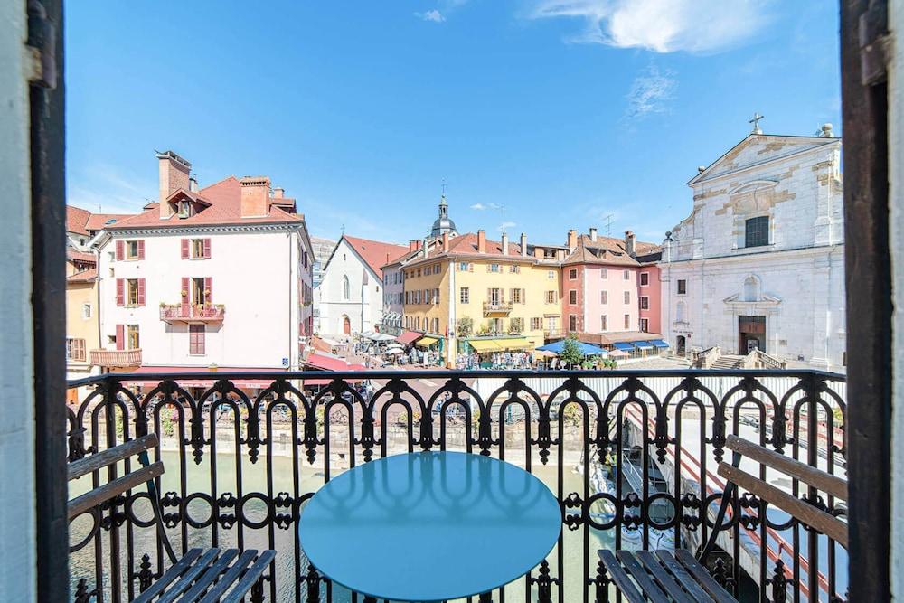 Du Palais De L'isle Annecy