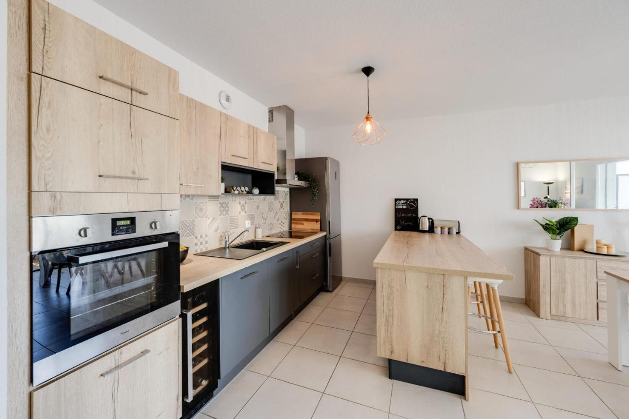 Au Fil Du Thiou - 2 Pour 4 à 6 Personnes * Annecy