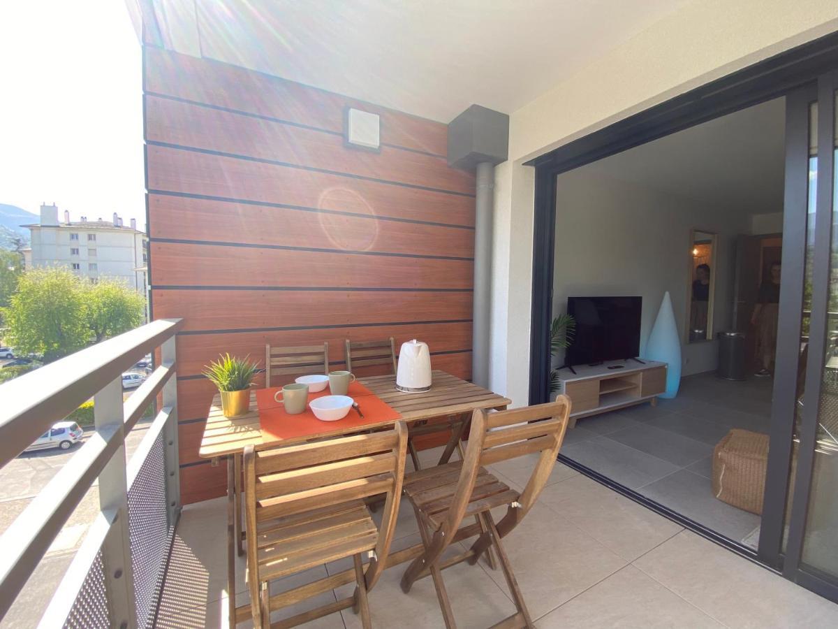 L'orangeraie - Garage, Balcon, Velos, Proche Lac, Vue Montagne Apartment *