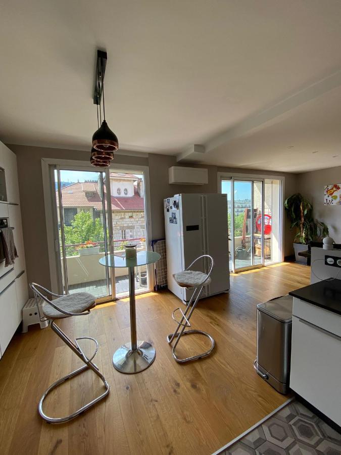 Espace Et Confort Au Coeur De Ville *