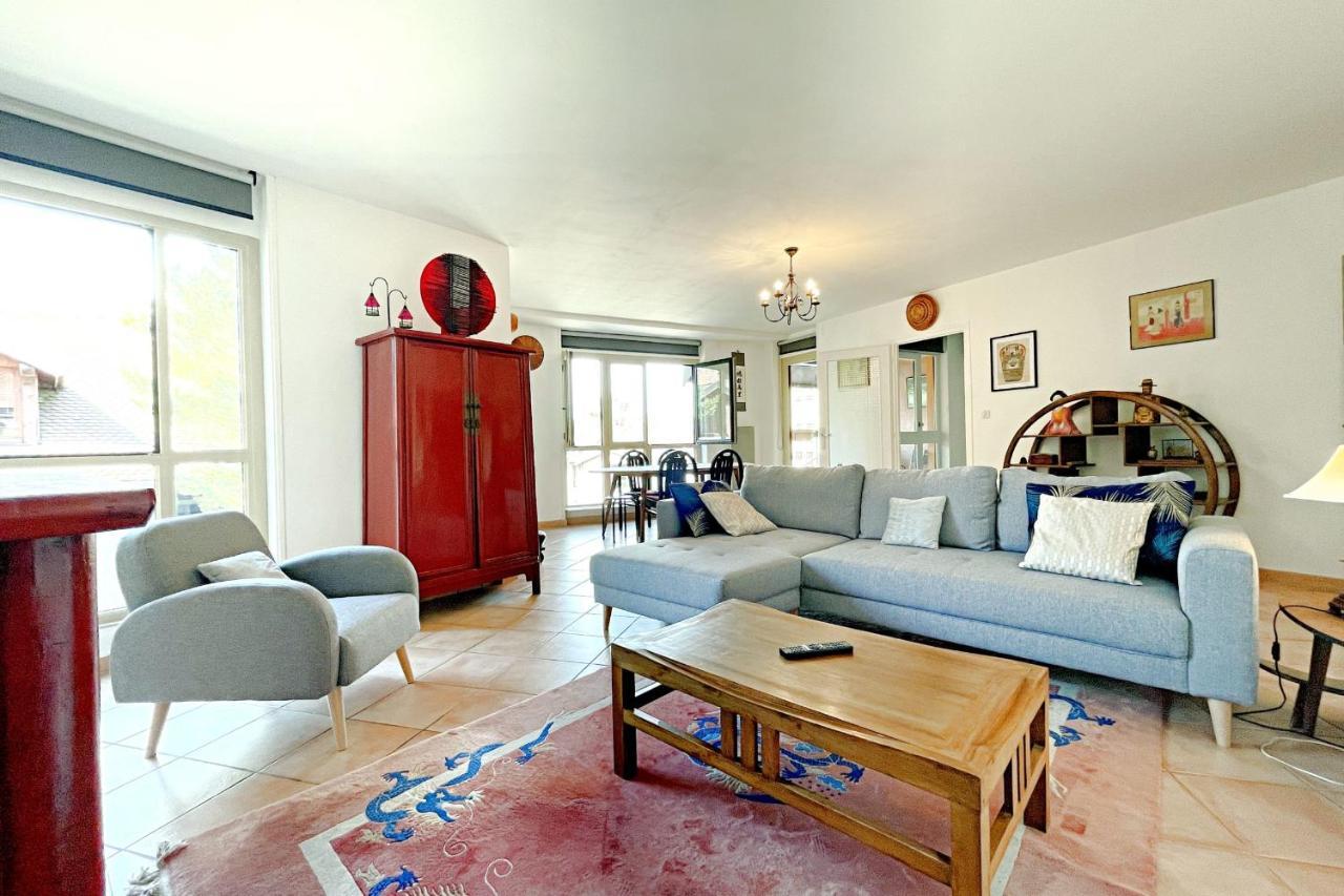 3 Bedroom - Heart Of - No Wifi Apartment