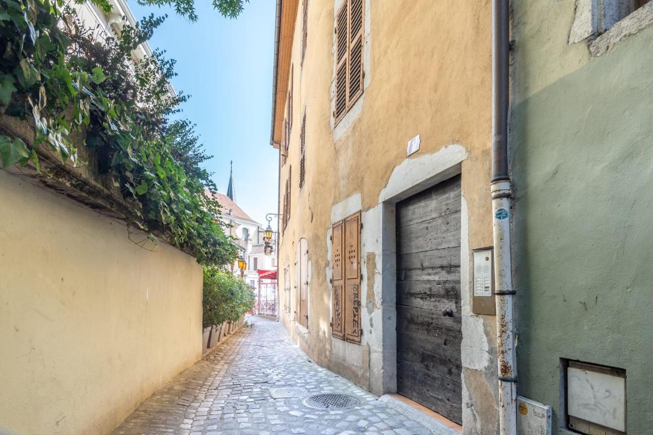 Douce Folie Annecienne Furnished Flat Apartment