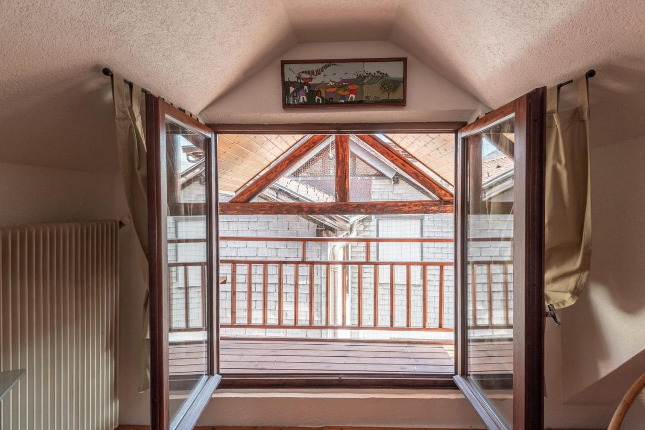 Douce Folie Annecienne Furnished Flat