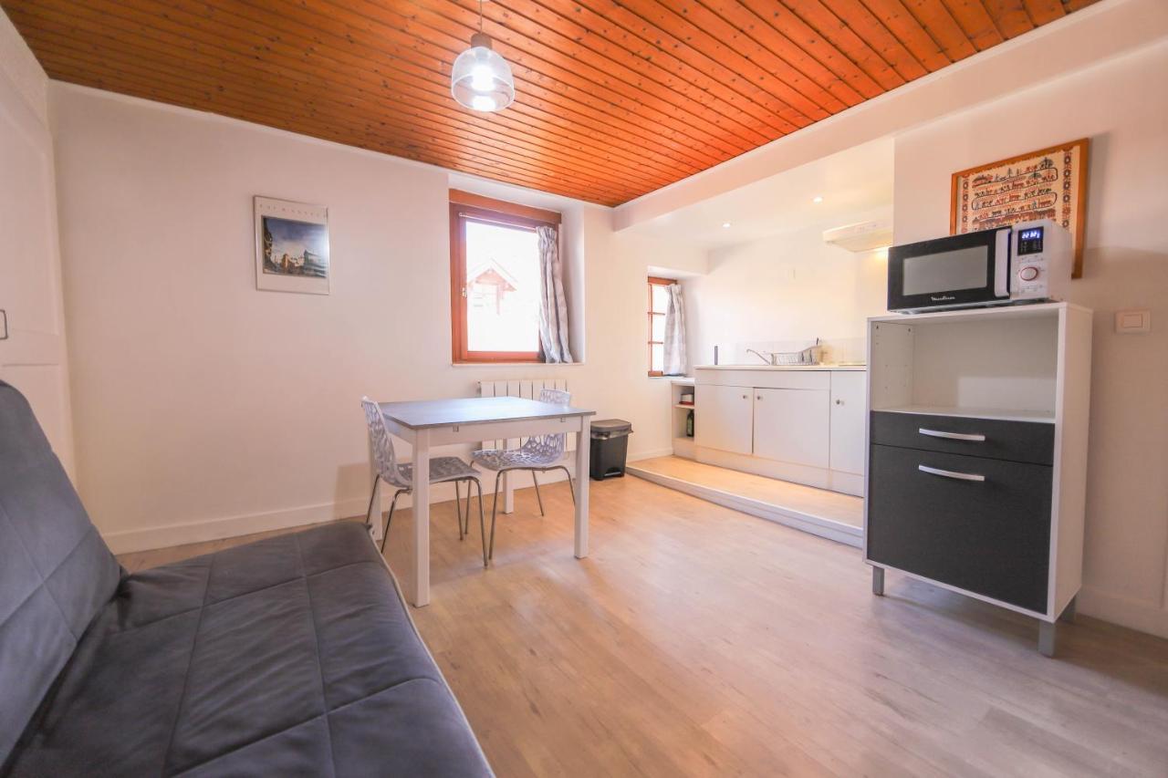 Apartment Au Coeur Du Vieil
