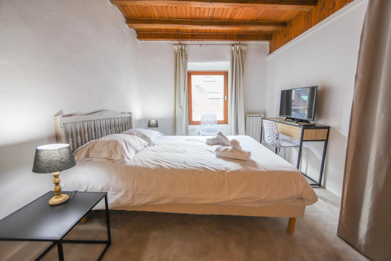 Au Coeur Du Vieil Apartment