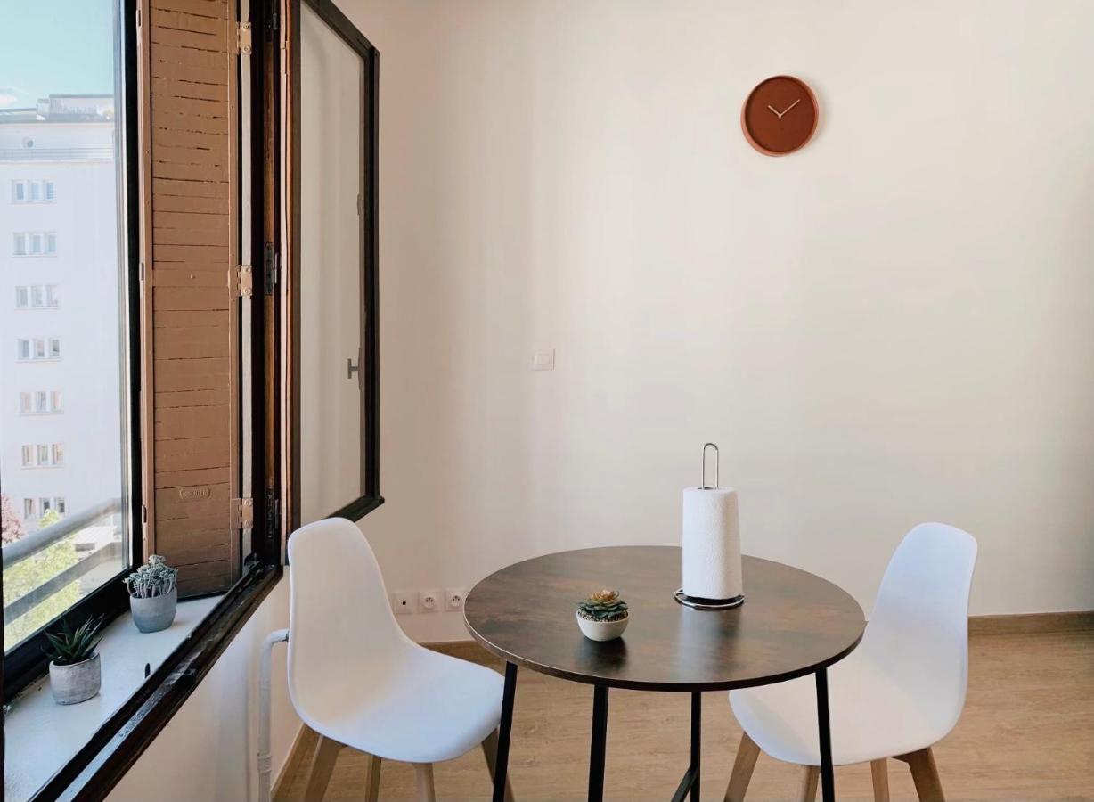 Apartment ---the Century---au Centre D'annecy Annecy
