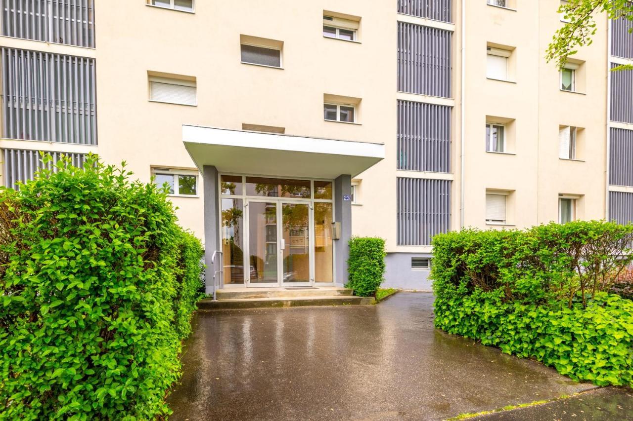 Apartment Schöne Mit Balkon Und Stadtblick Annecy