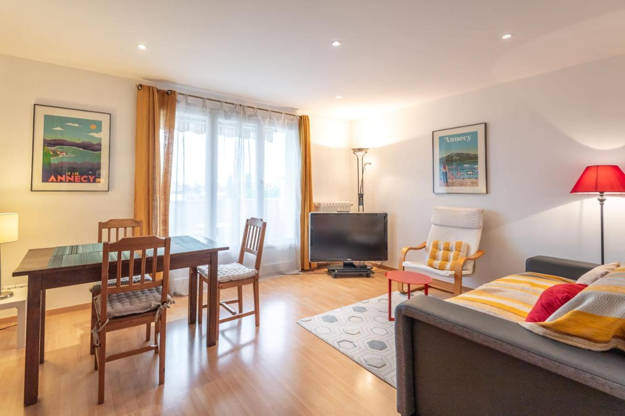 Apartment Schöne Mit Balkon Und Stadtblick Annecy