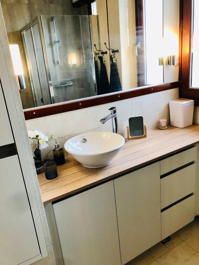 La Paix Avec 2 En Plein Coeur D'annecy Apartment *