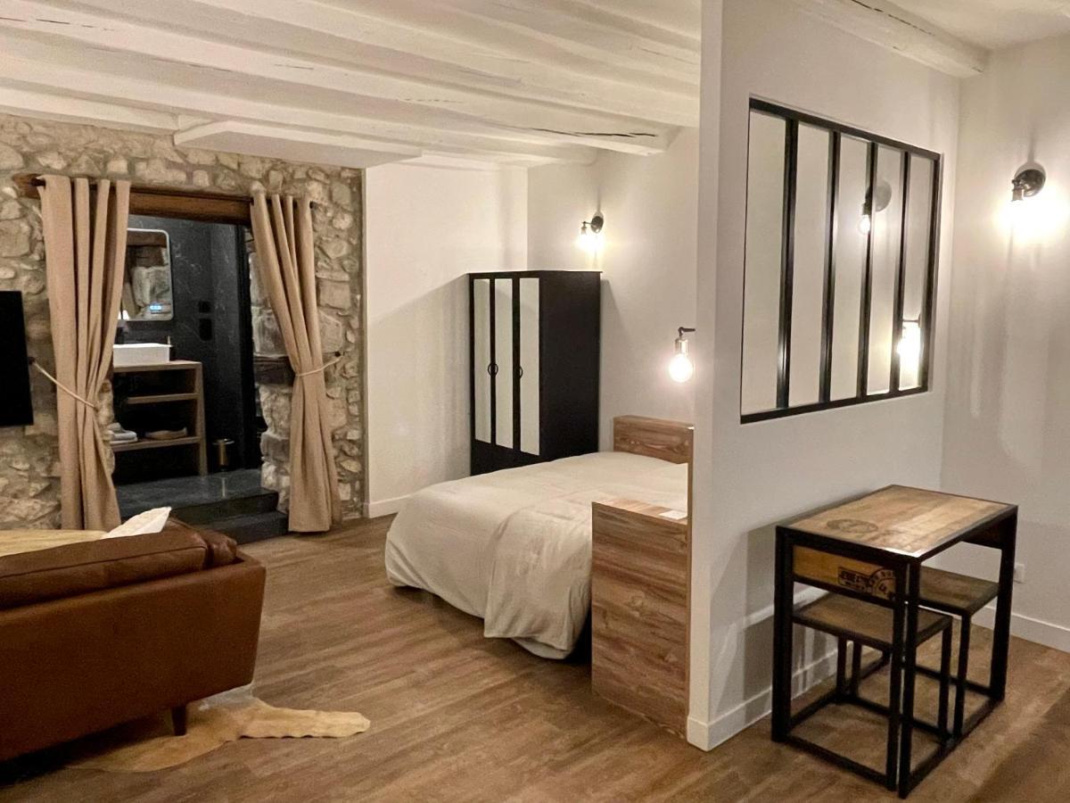 La Loge De Pierre Au Coeur De La Vieille D *