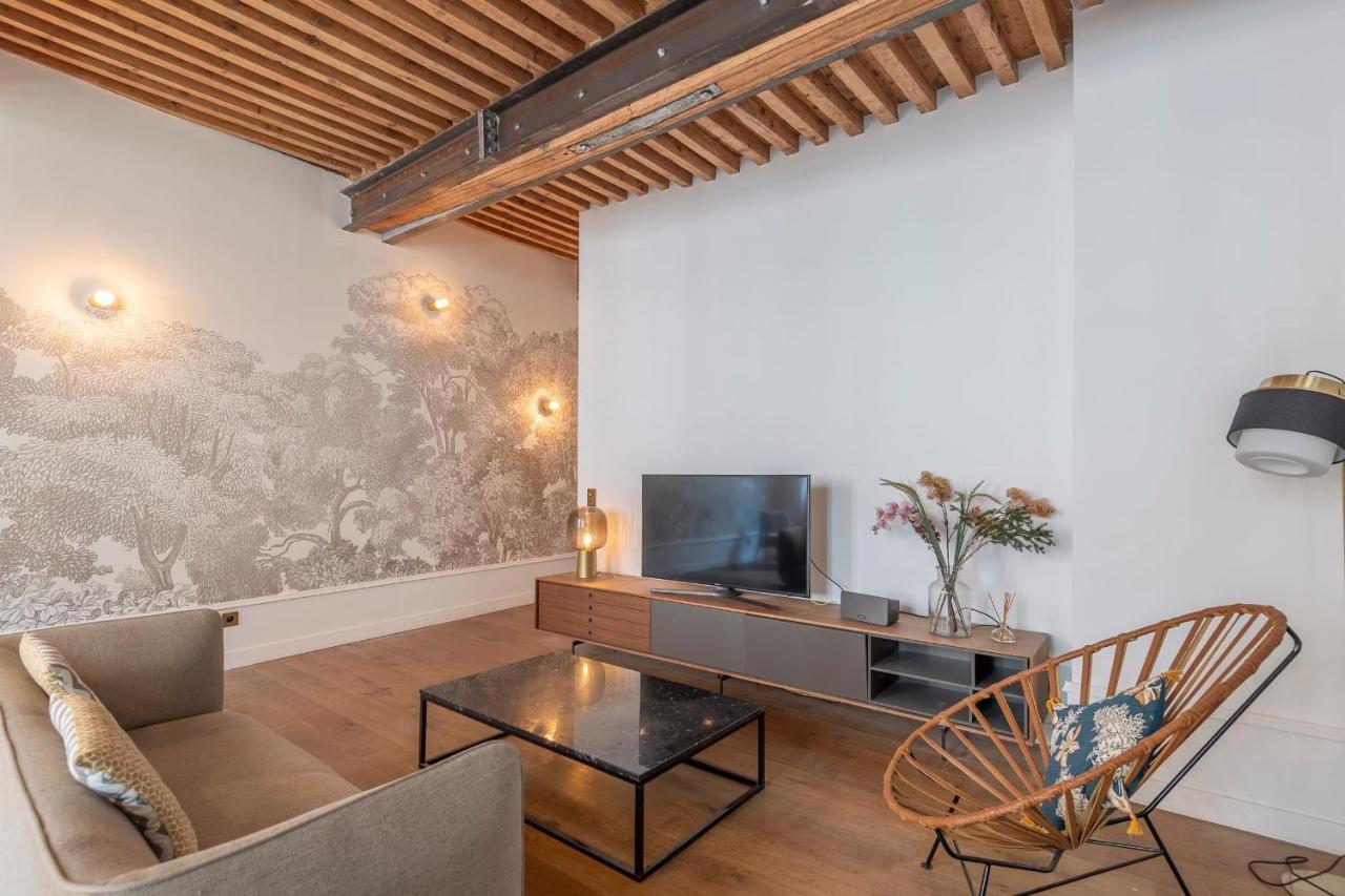 Spacious Rated 4 Stars In The Heart Of The Old Town *