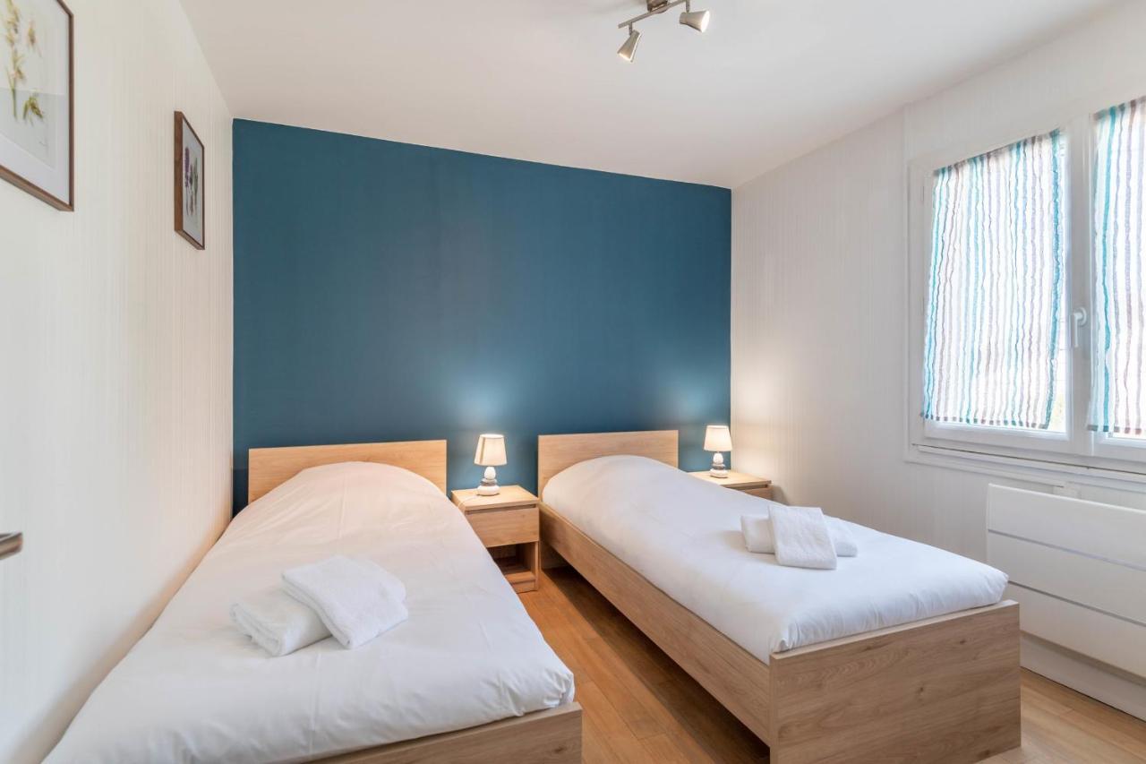Ideally Located Furnished Townhouse With 3 Bedrooms Parking & Garden * Annecy