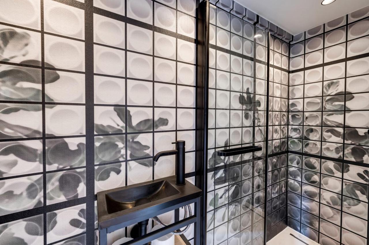 Apartment La Petite - T1 In Duplex In The City Center