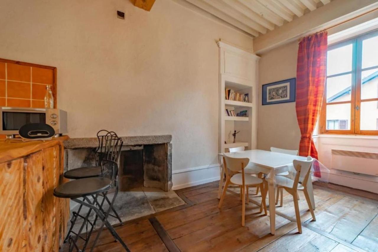 Apartment Classified 2 Stars In The Heart Of The Historic Center Of Annecy