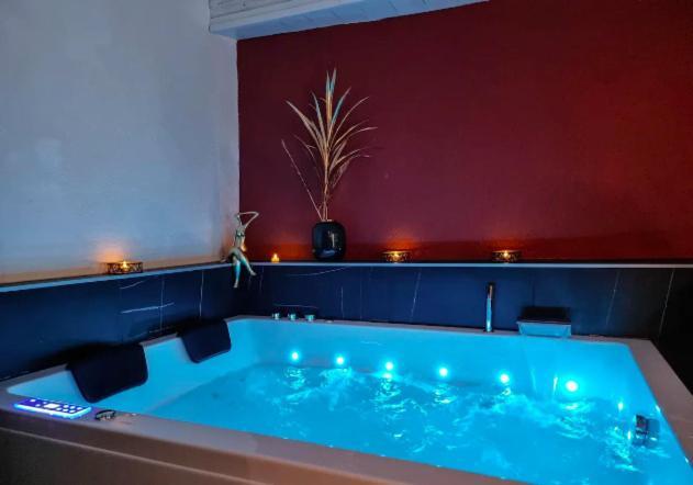 Majord'home 4*- Le Macaron -coeur Vieille Apartment Annecy
