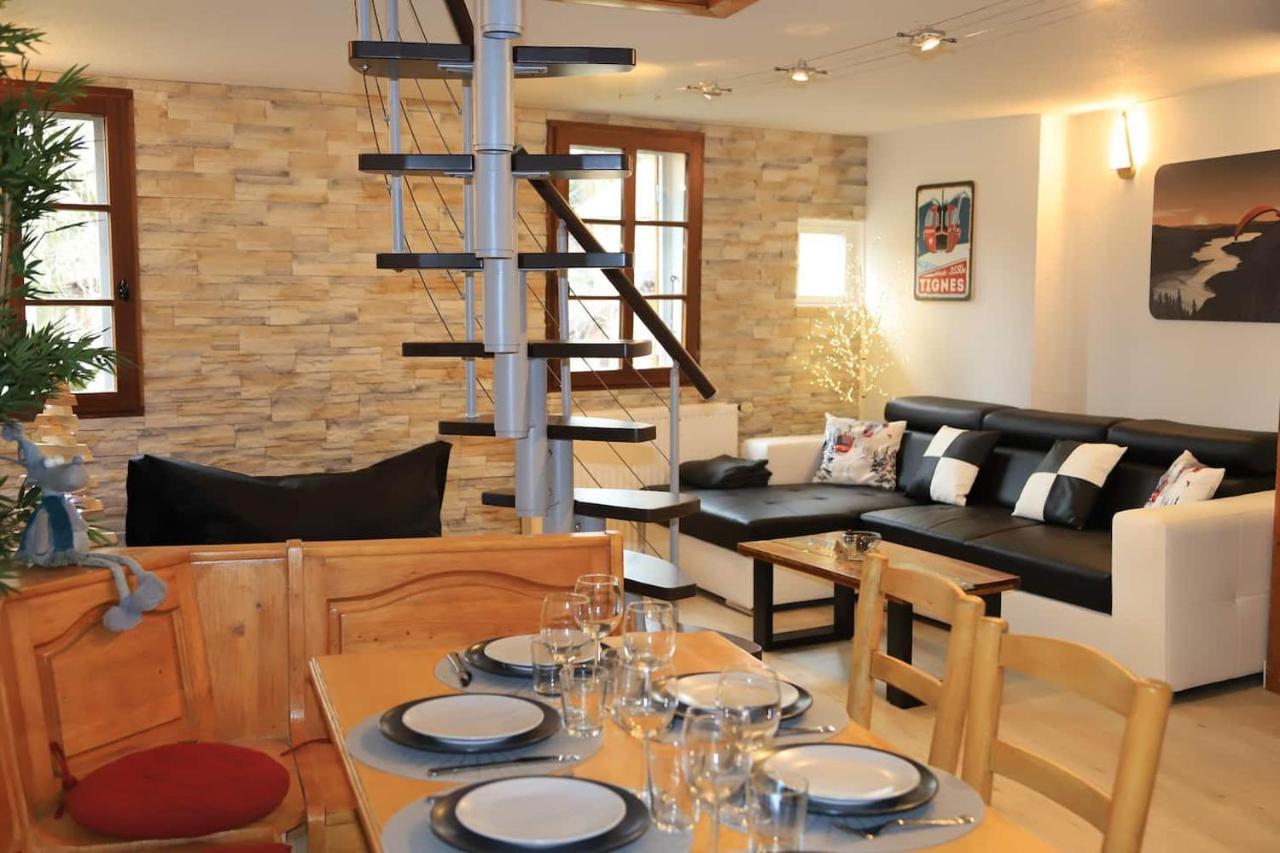 & Castle - Vue Chateau - Climatisation - Majord'home Annecy