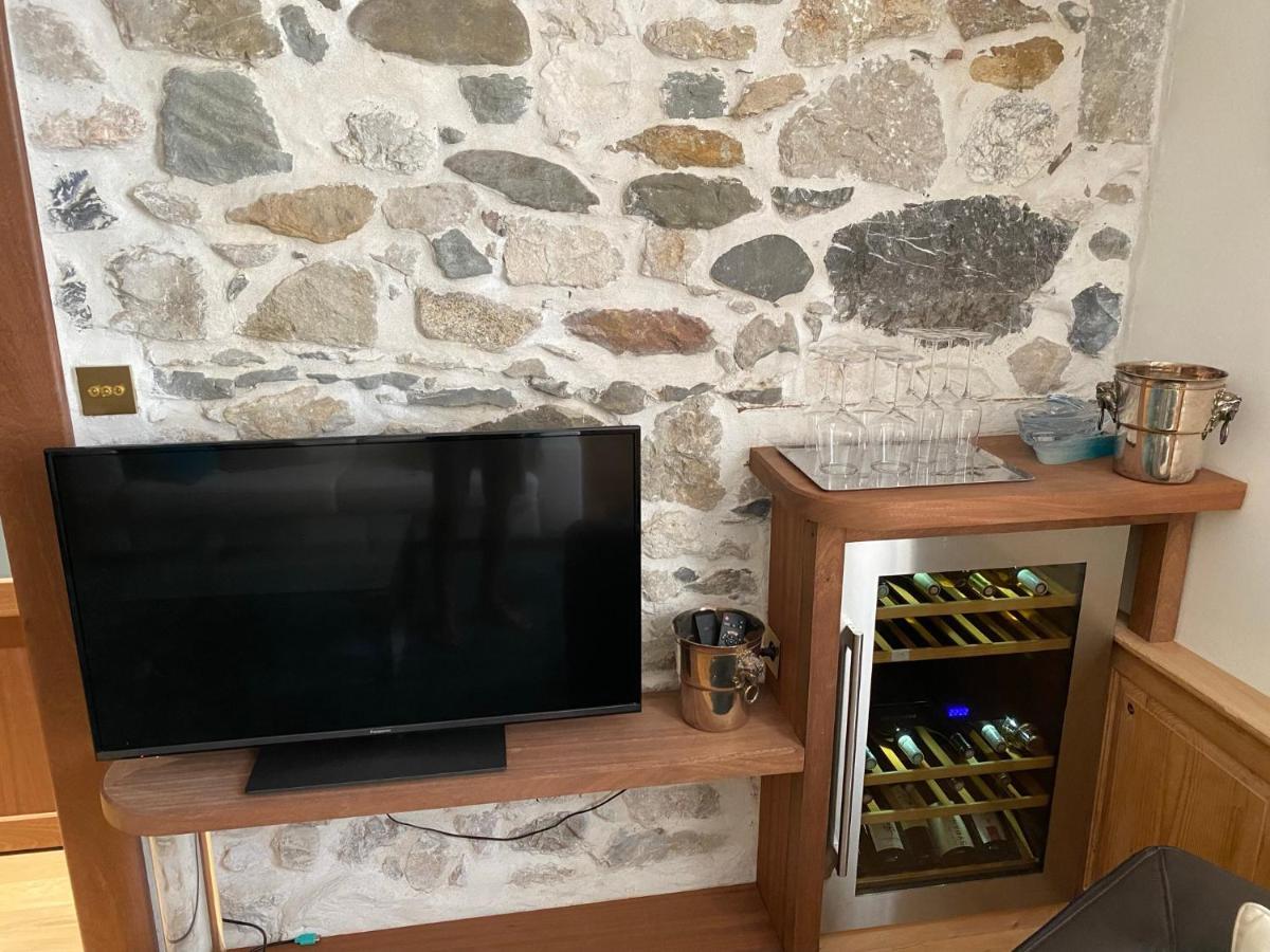 Charmant Appartement Annecy Apartment *