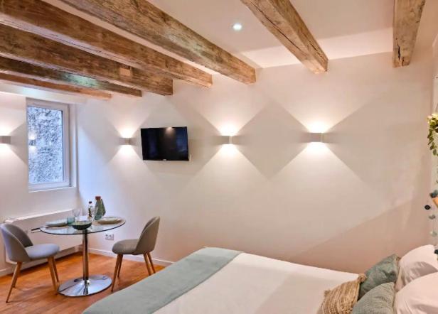 Majord'home 4* - Le Bonbon -cœur Vieille *