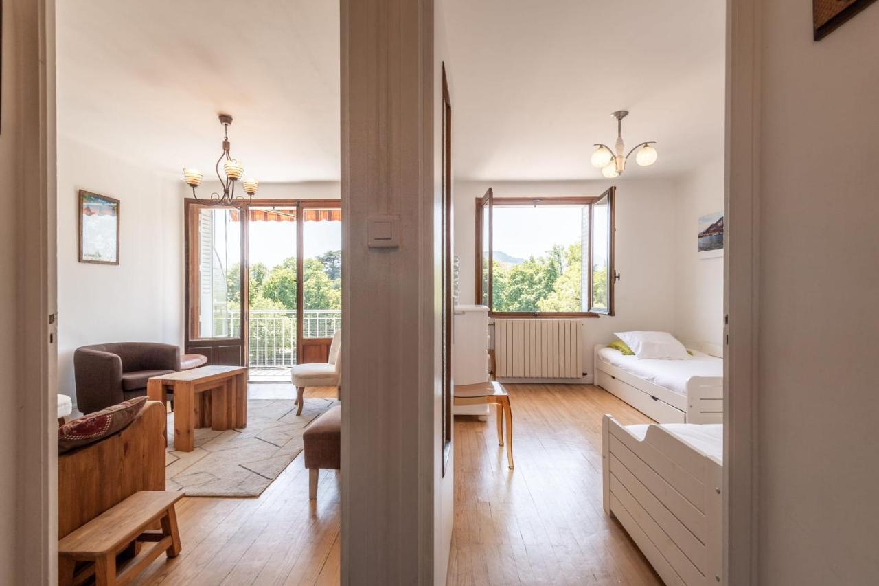 Apartment Cozy With Balcony Near Lake And The Beaches