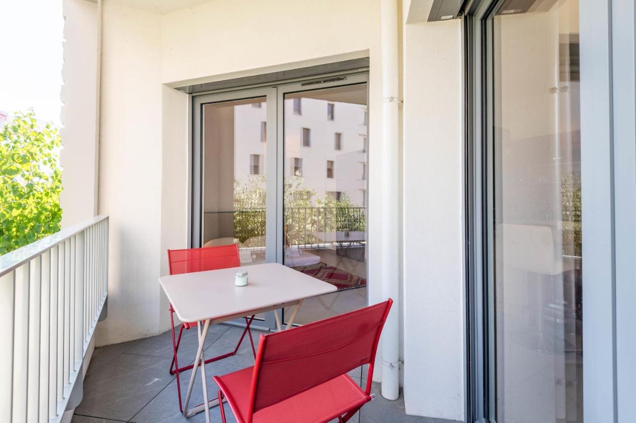 Charming With Balcony And Parking Near The Center Of * Annecy