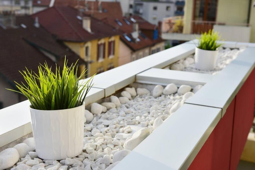 & Le - Proche , Terrasse Et Parking Apartment *