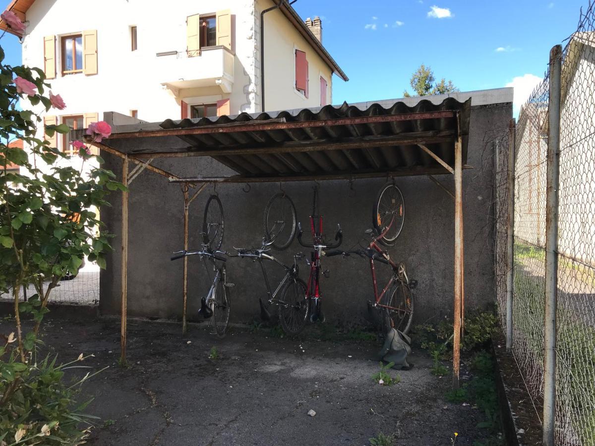 Appartement Un Petit Bout De Reve, Balcon, Parking & Proche Centre Annecy