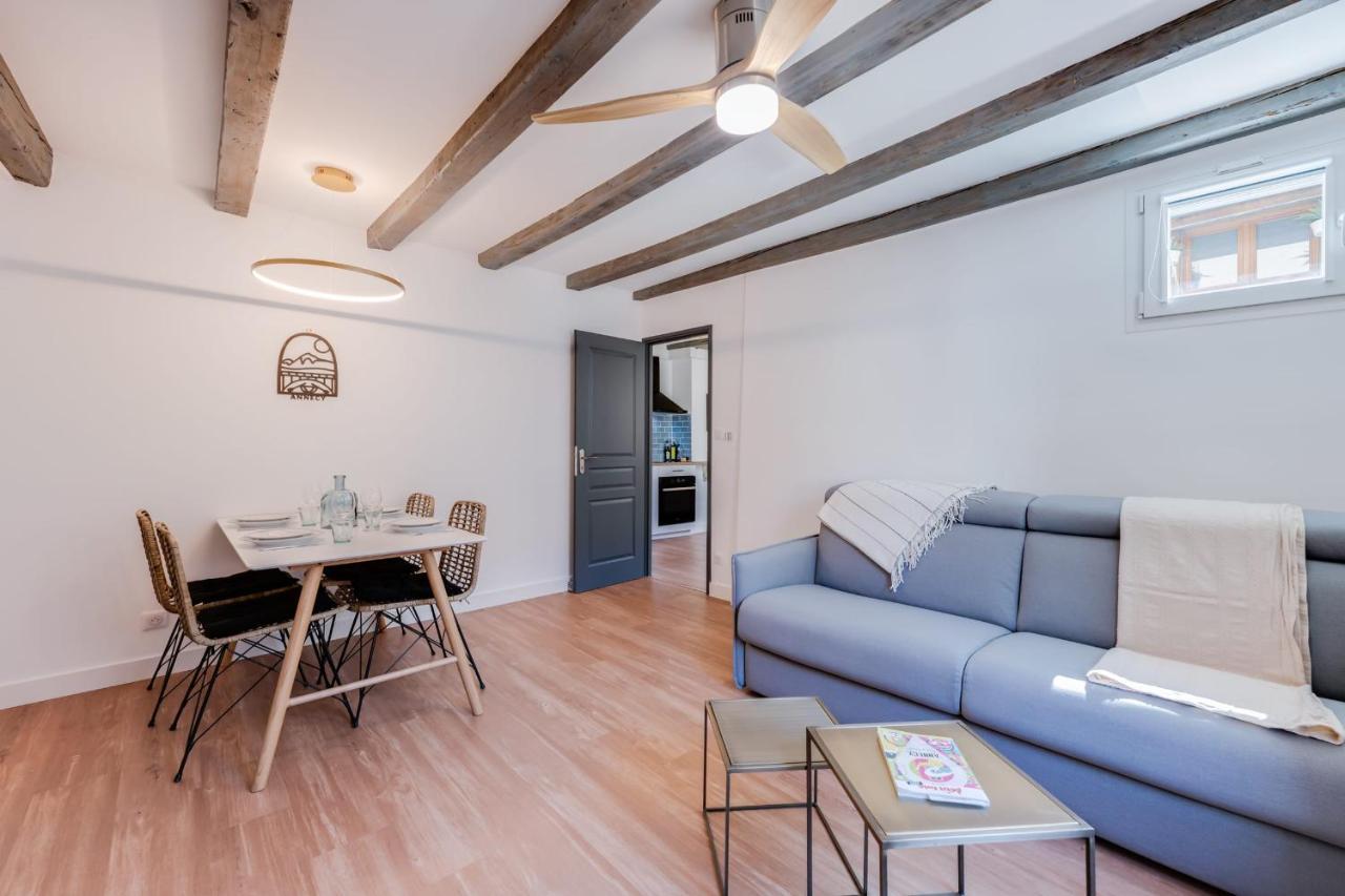 L'escale Bleue - For 2 To 4 People In The Heart Of *