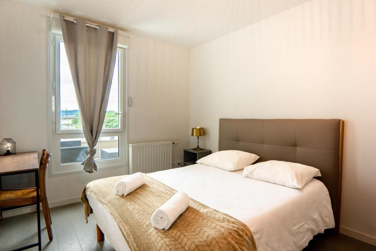 85 Geneve Confortable T2 Avec Parking Prive Apartment *