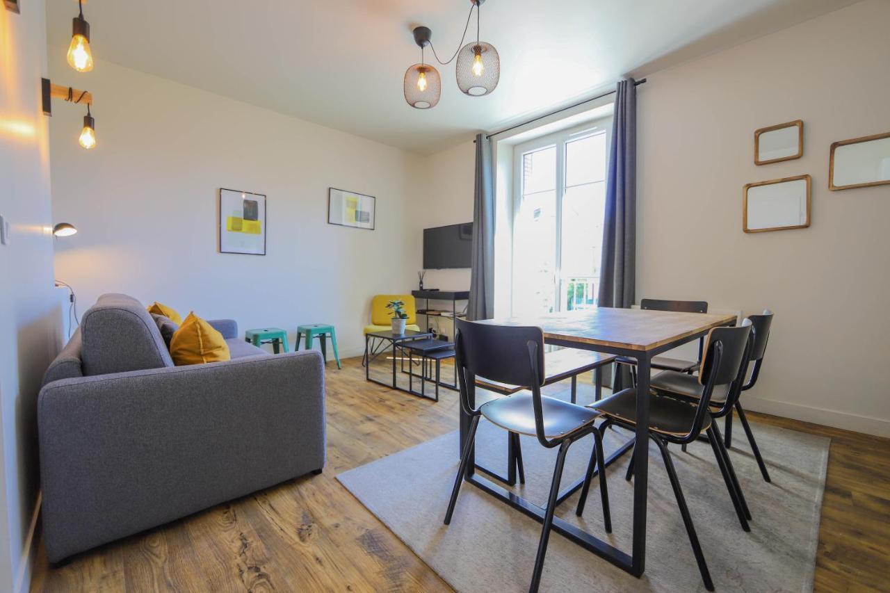 Apartment Le Rubis - T3 Avec Parking Et 2 Salles De Bain. Annecy