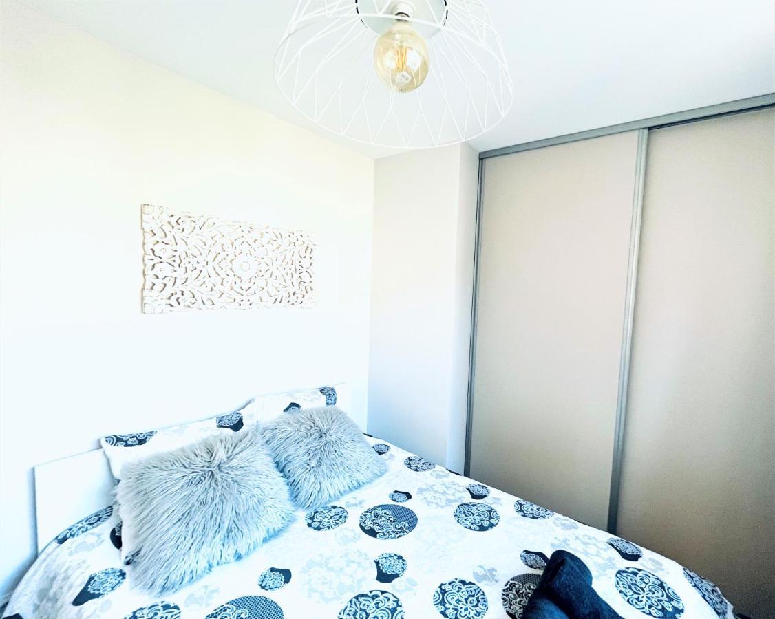 Le White Cosy A 5 Minutes Du Avec Parking Privatif Gratuit Annecy