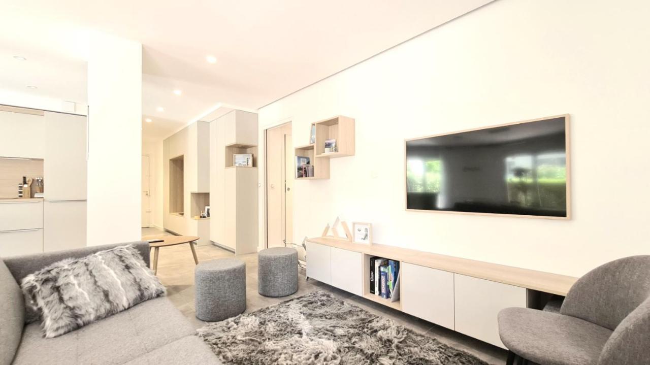 Proche Du Et Des Commerces, Neuf, Au Calme, Avec 3 Et Grande Terrasse Apartment
