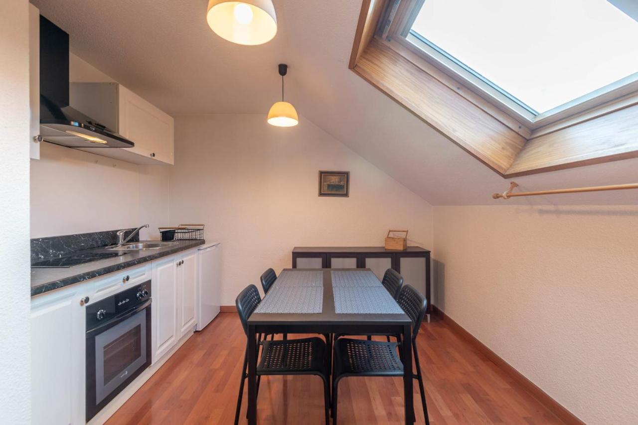 Pleasant Three Minutes From The Center Of Apartment *