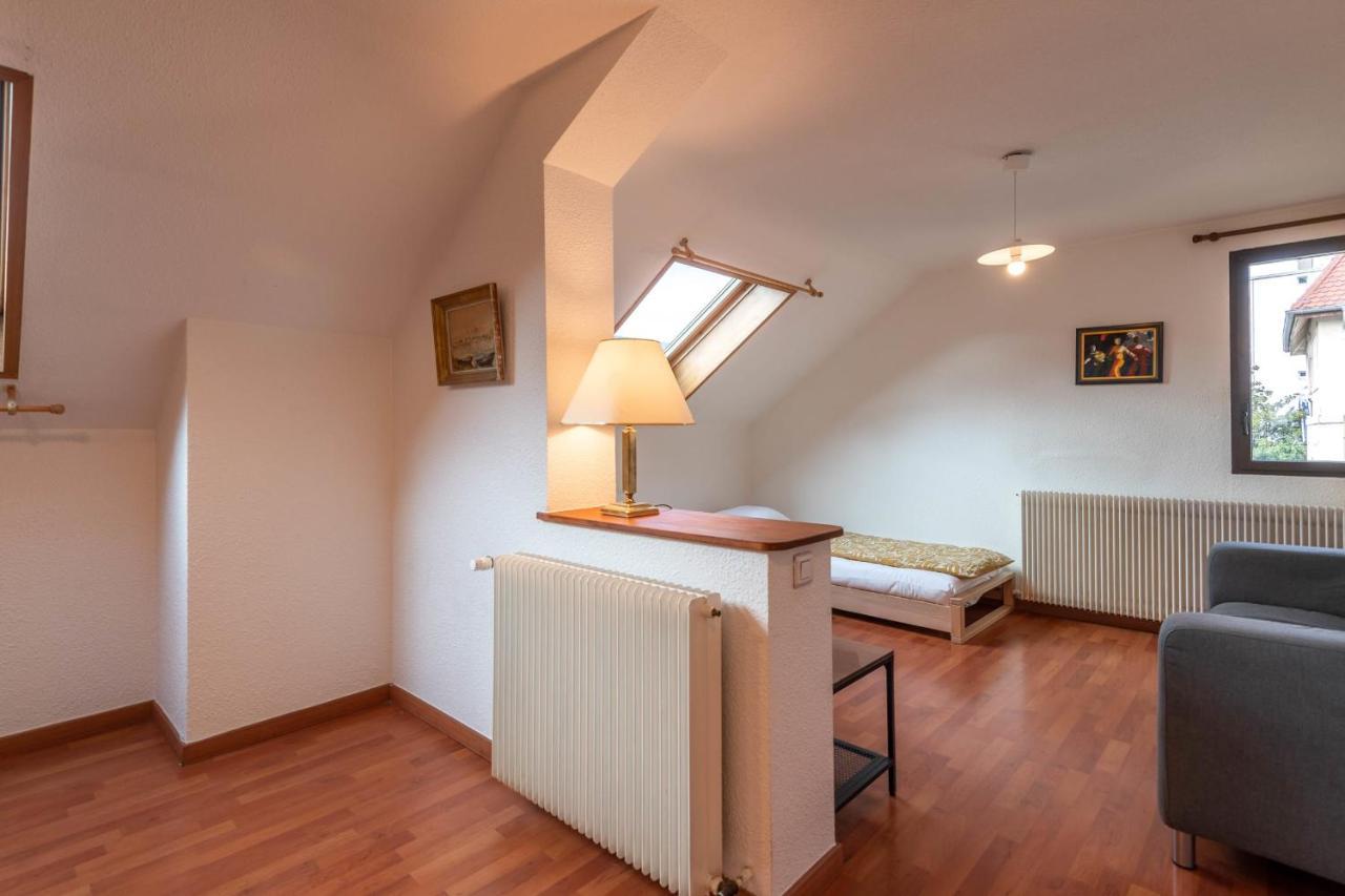 Apartment Pleasant Three Minutes From The Center Of
