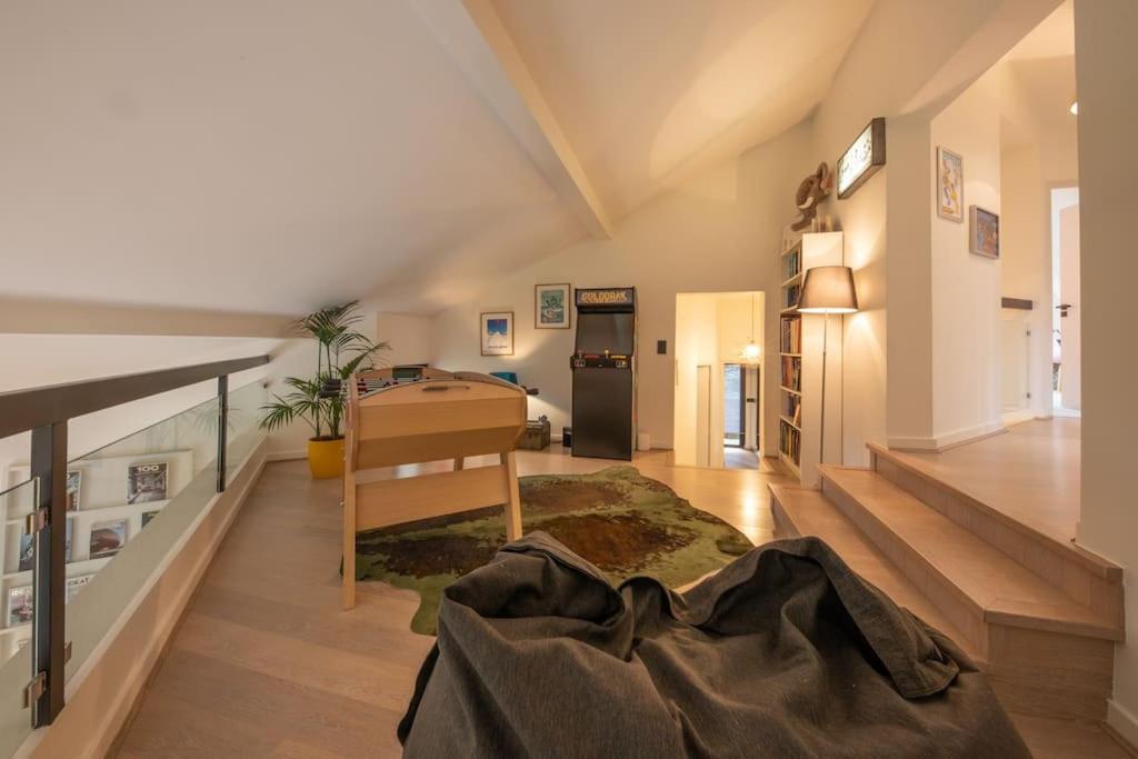 Villa Luxe, Au Calme Avec Piscine A 5min Du Annecy