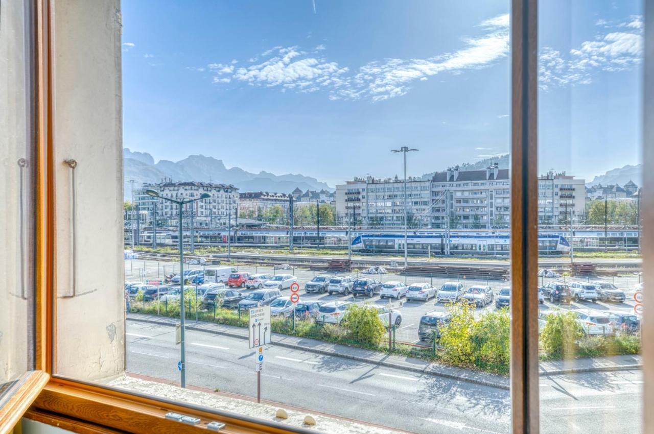 Le Bouvard - Mycosyapart, Gare 100m, Netflix Apartment