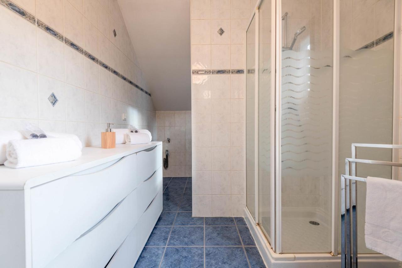 Apartment Pleasant Three Minutes From The Center Of *
