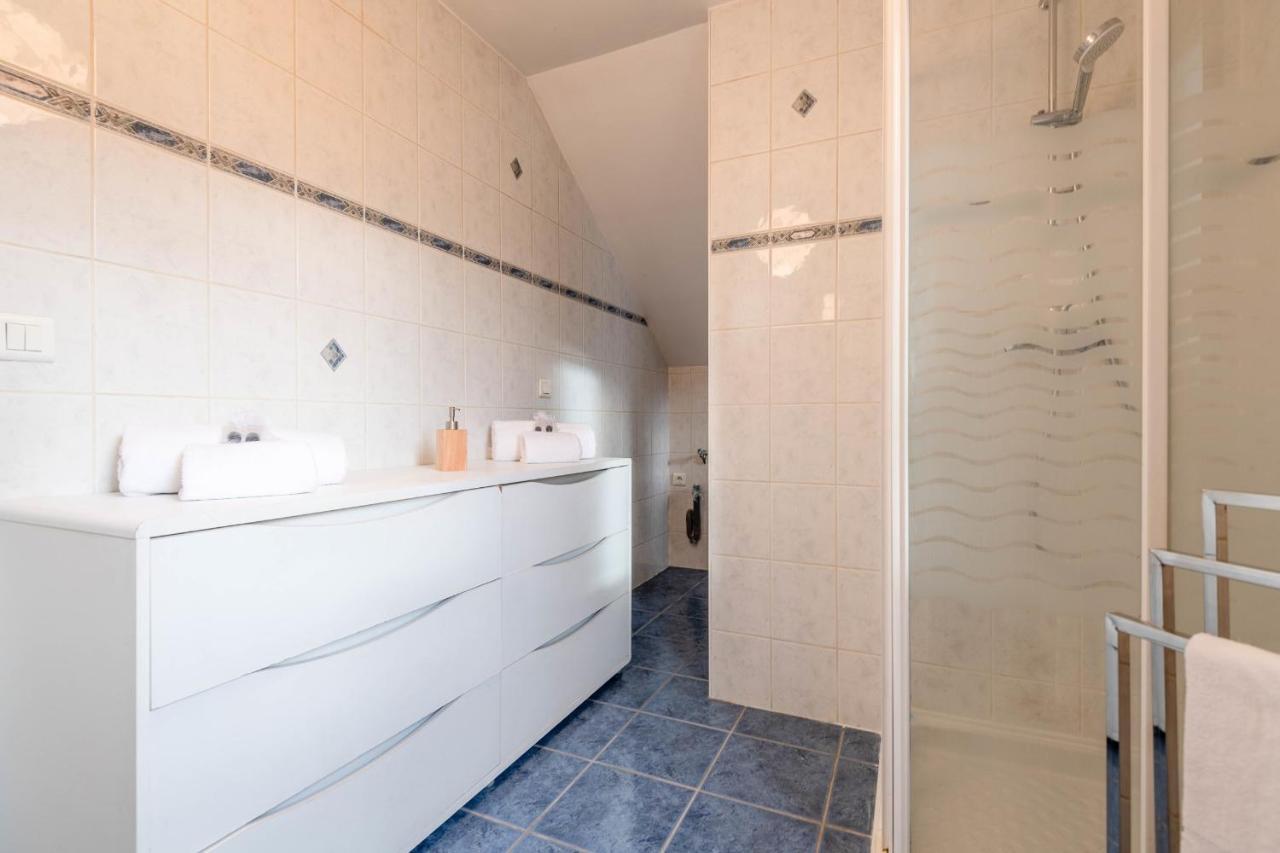 Apartment Pleasant Three Minutes From The Center Of Annecy