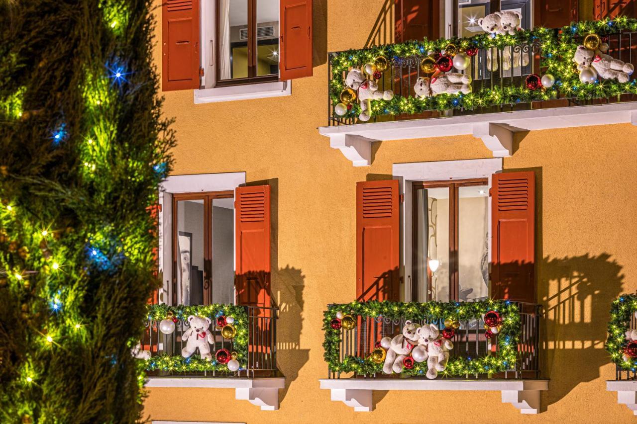 Hotel Les Tresoms And 4*