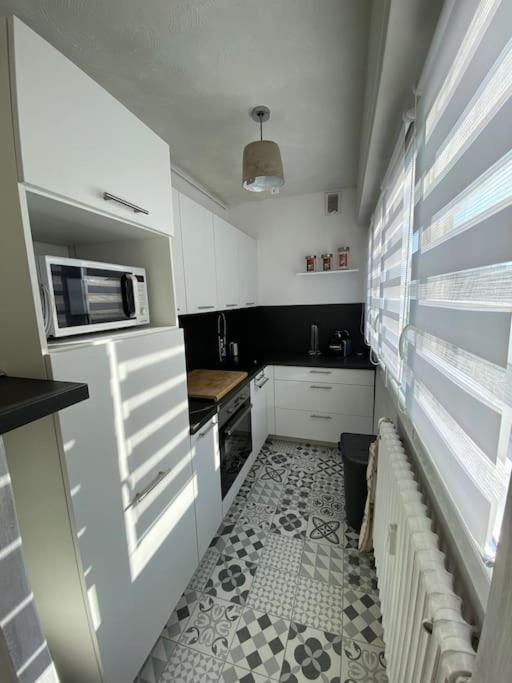 Appartement Hirondelle : Prive Avec Garage