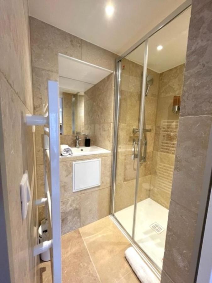 Apartment Ben Nevis Charming Studio In The Heart Of The Lively Life Of The Pre Carre