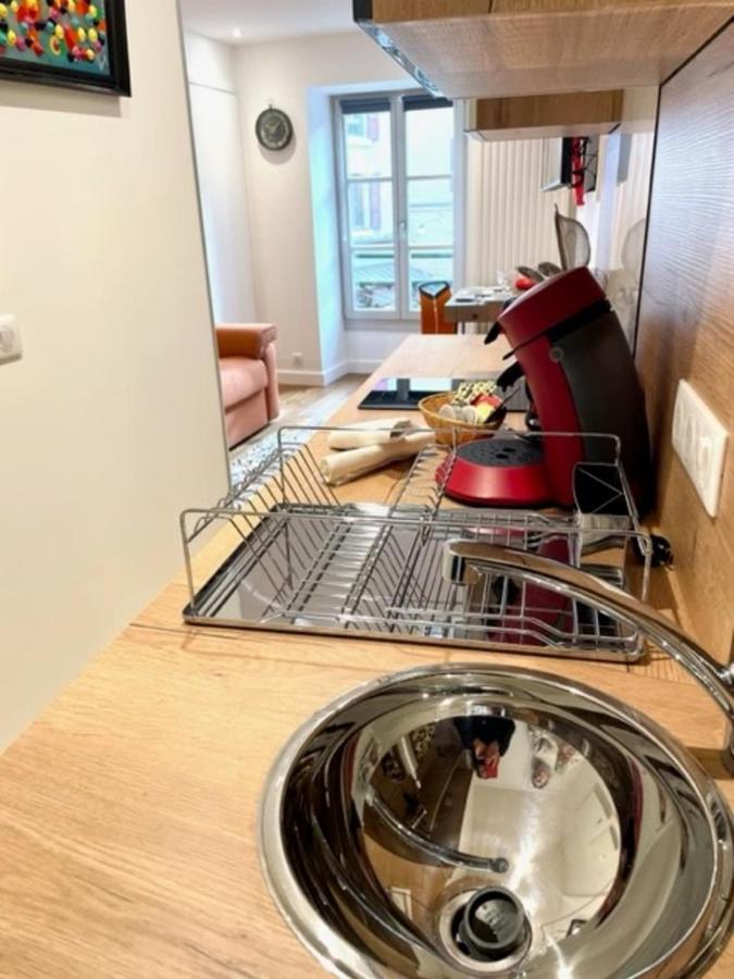 Apartment Ben Nevis Charming Studio In The Heart Of The Lively Life Of The Pre Carre *