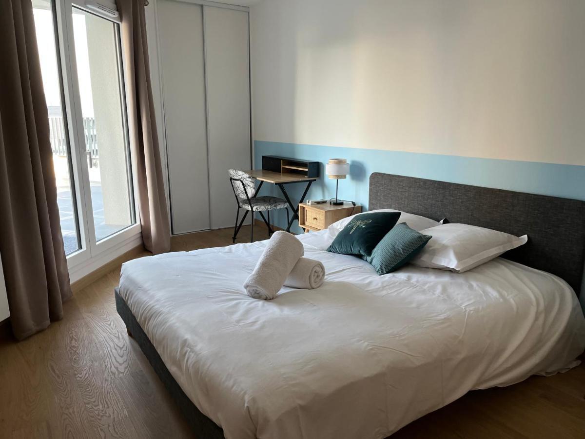 Aurel's & Jul's - The Emerald Annecy