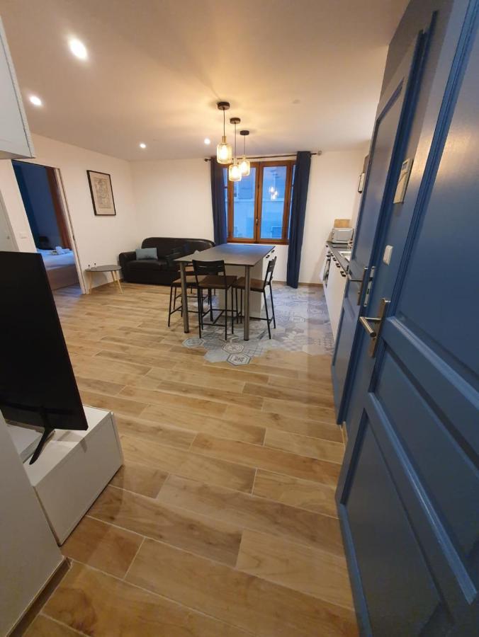 Appartement Le Thiou - Pour 4 Personnes Proche Du Centre Annecy